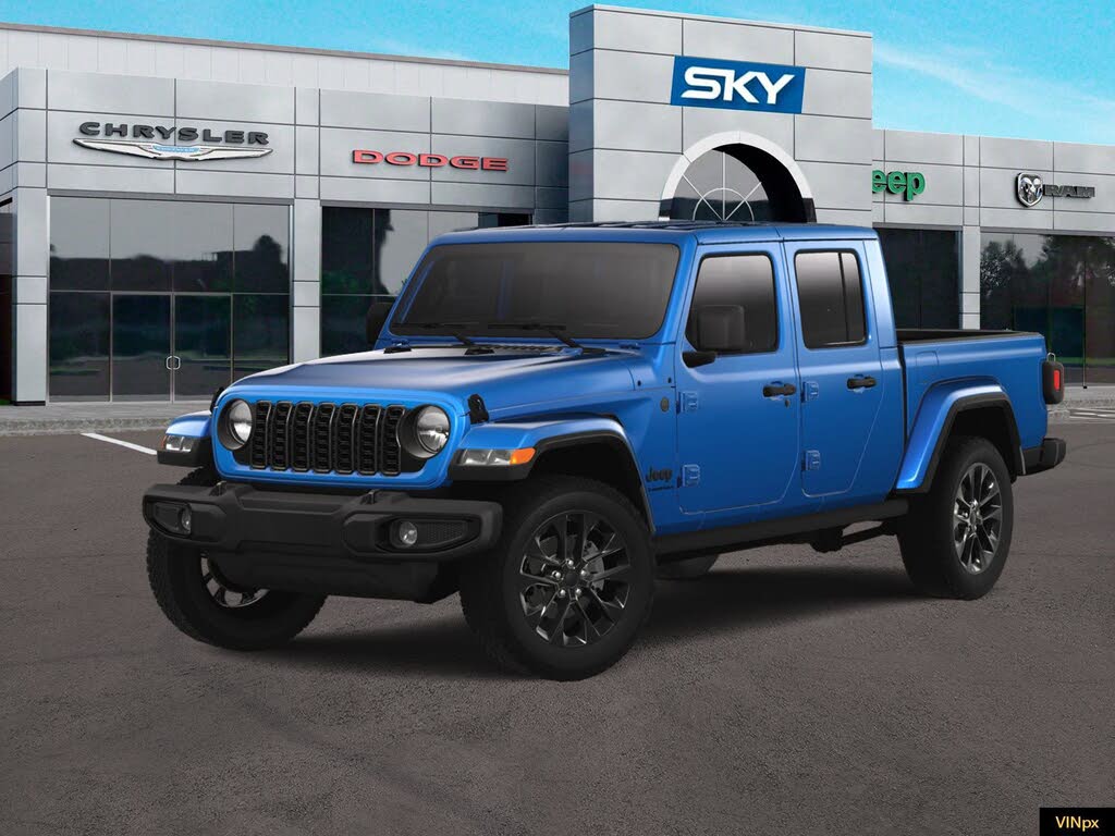 2025 Jeep Gladiator NightHawk Crew Cab 4WD