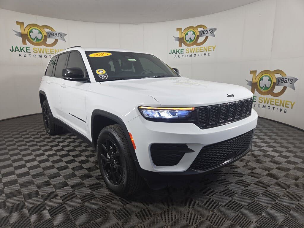 2025 Jeep Grand Cherokee Altitude X 4WD