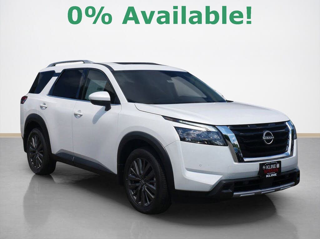 2025 Nissan Pathfinder SL 4WD