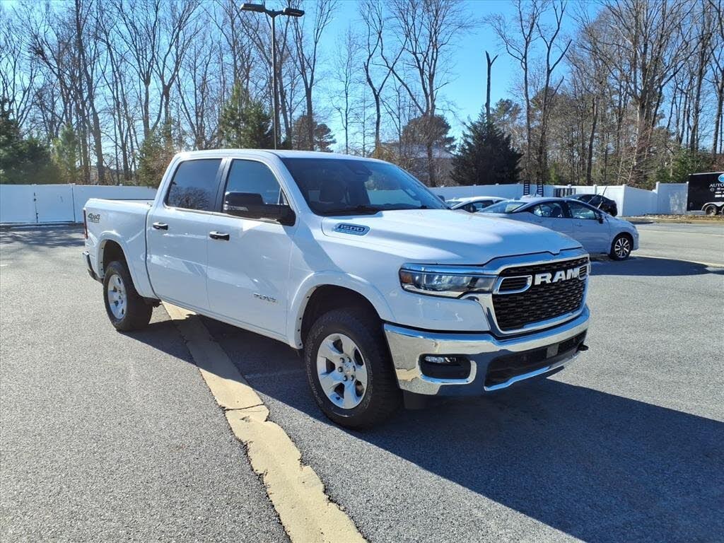 2025 RAM 1500 Big Horn Crew Cab 4WD