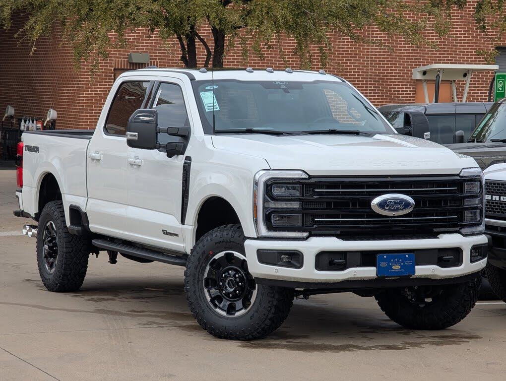 2026 Ford F-250 Super Duty Platinum Crew Cab 4WD