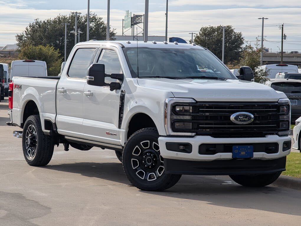 2026 Ford F-250 Super Duty Platinum Crew Cab 4WD
