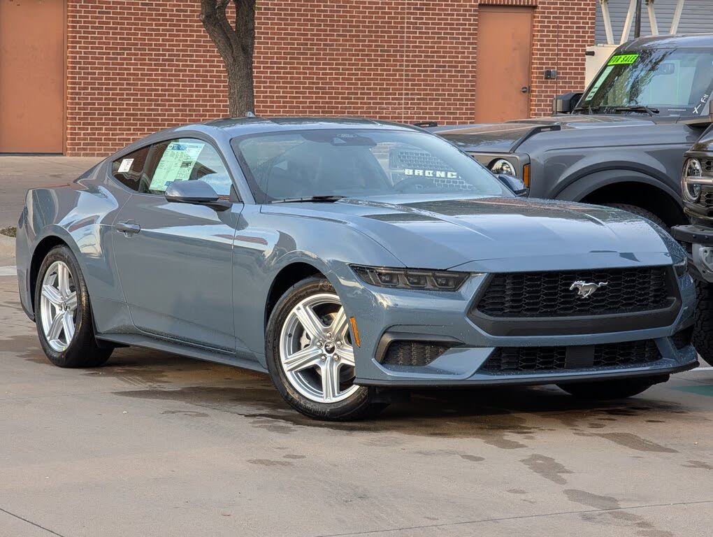 2026 Ford Mustang EcoBoost Fastback RWD