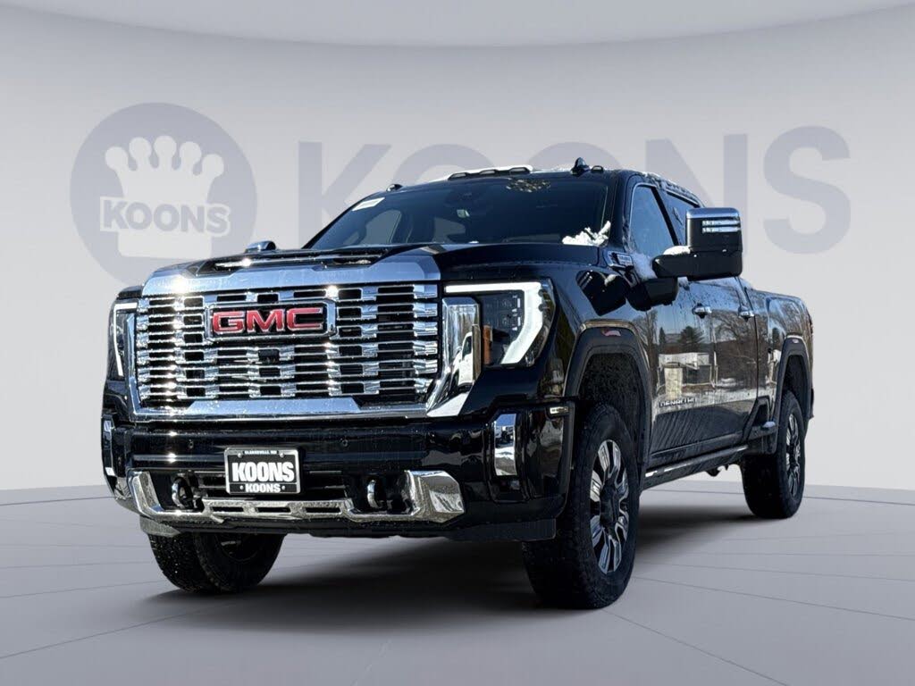 2026 GMC Sierra 3500HD Denali Crew Cab 4WD