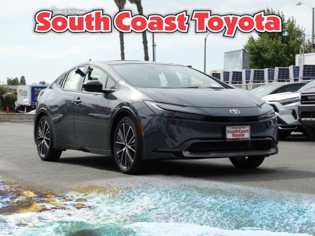 2026 Toyota Prius XLE FWD