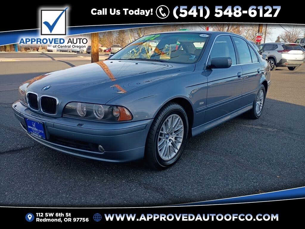 2002 BMW 5 Series 530i Sedan RWD