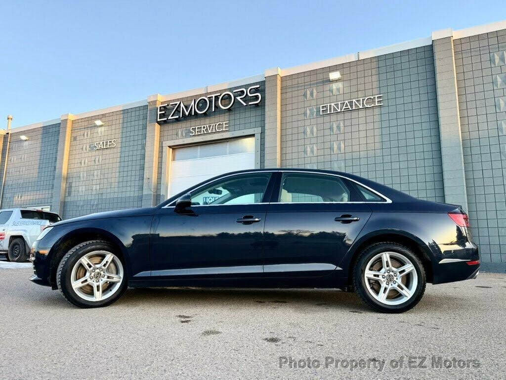 Audi A4 2.0T quattro Premium AWD 2017