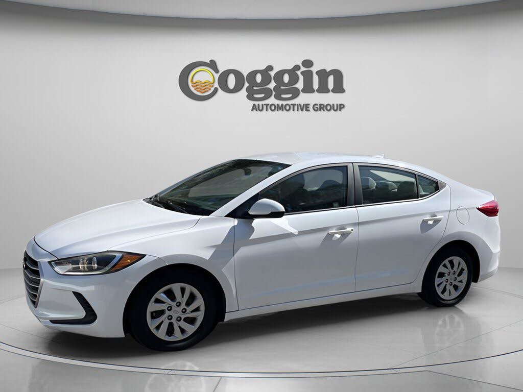 2017 Hyundai Elantra SE FWD