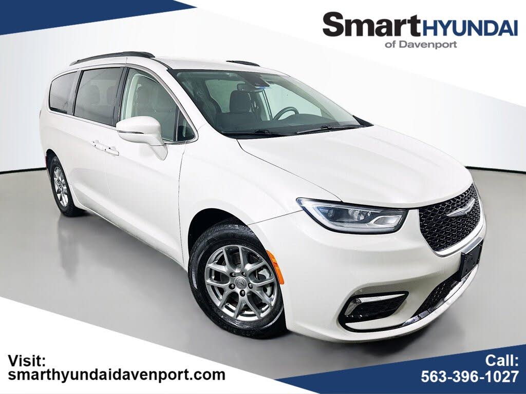 2021 Chrysler Pacifica Touring FWD