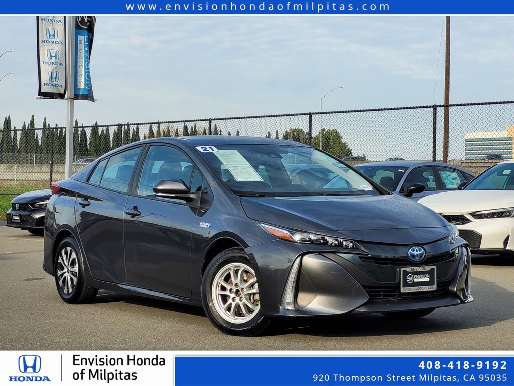 2021 Toyota Prius Prime XLE FWD