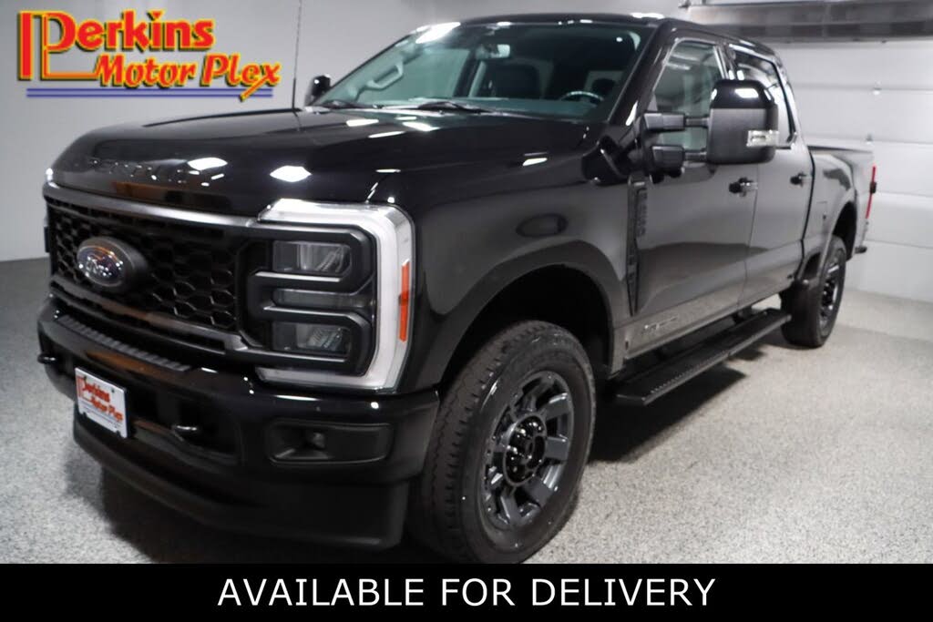 2023 Ford F-250 Super Duty Lariat Crew Cab 4WD
