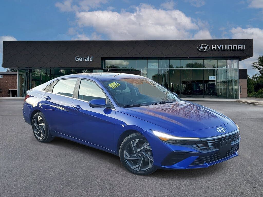 2024 Hyundai Elantra Limited FWD