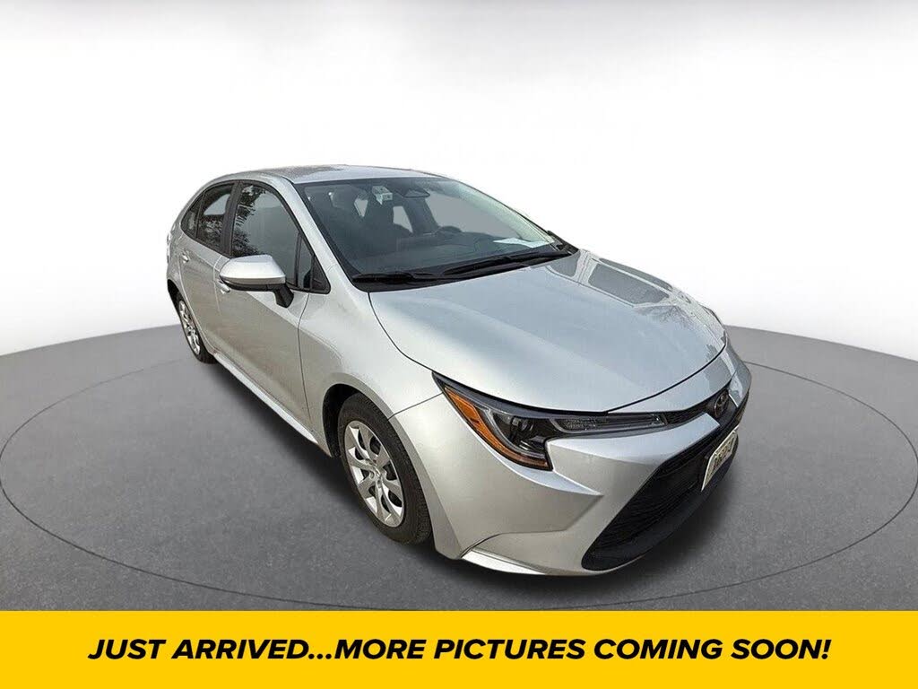 2025 Toyota Corolla LE FWD