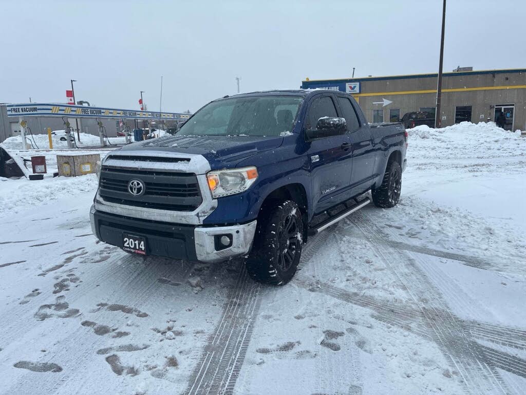 2014 Toyota Tundra SR Double Cab 5.7L 4WD