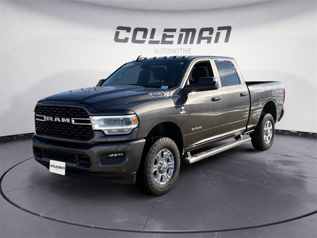 2022 RAM 2500 Big Horn Crew Cab 4WD