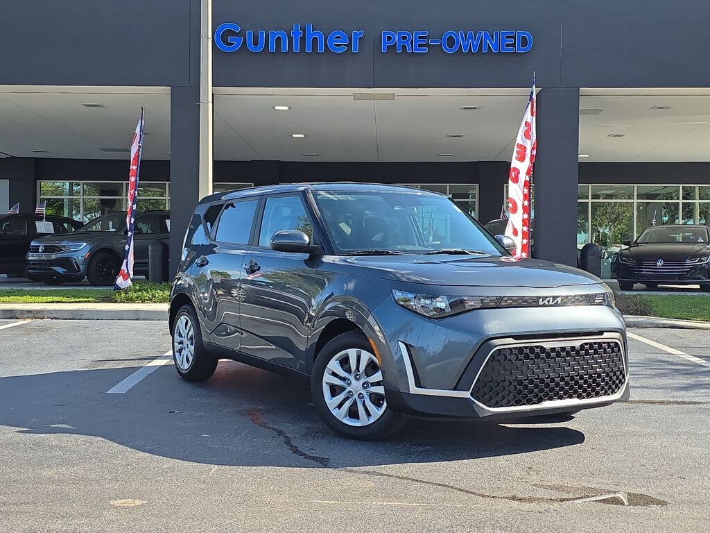 2023 Kia Soul LX FWD