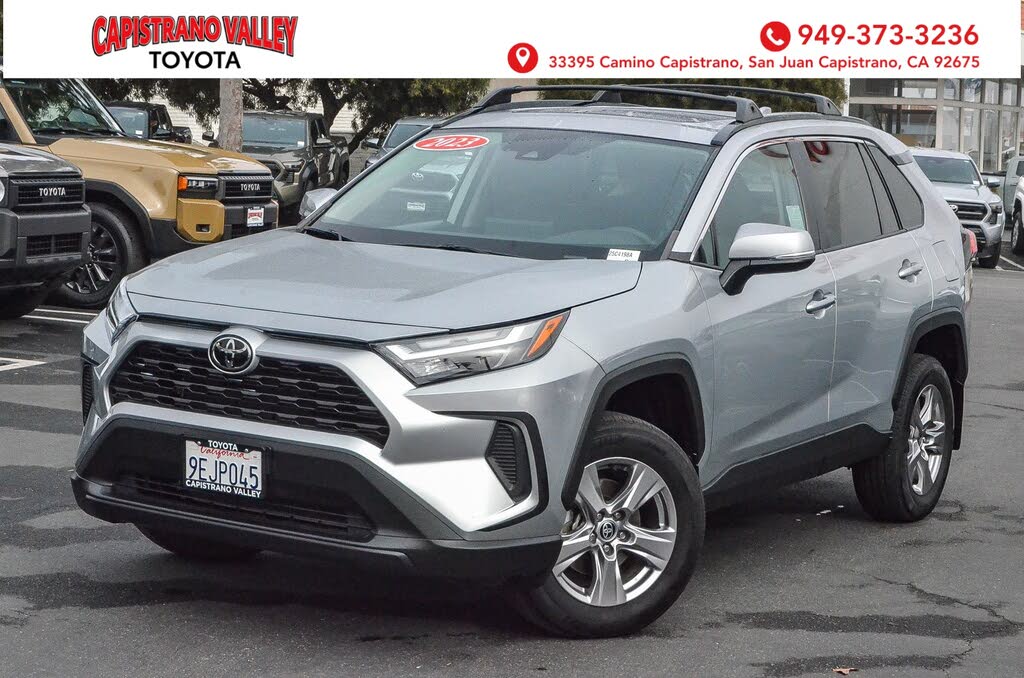 2023 Toyota RAV4 XLE FWD