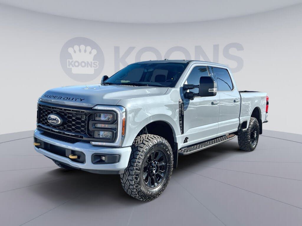 2024 Ford F-250 Super Duty Lariat Crew Cab 4WD