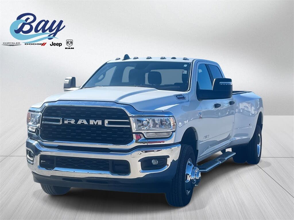 2024 RAM 3500 Big Horn Crew Cab LB DRW 4WD