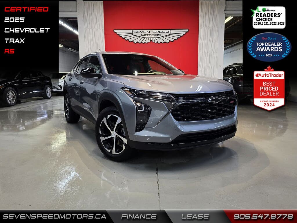 2025 Chevrolet Trax RS with 1RS FWD