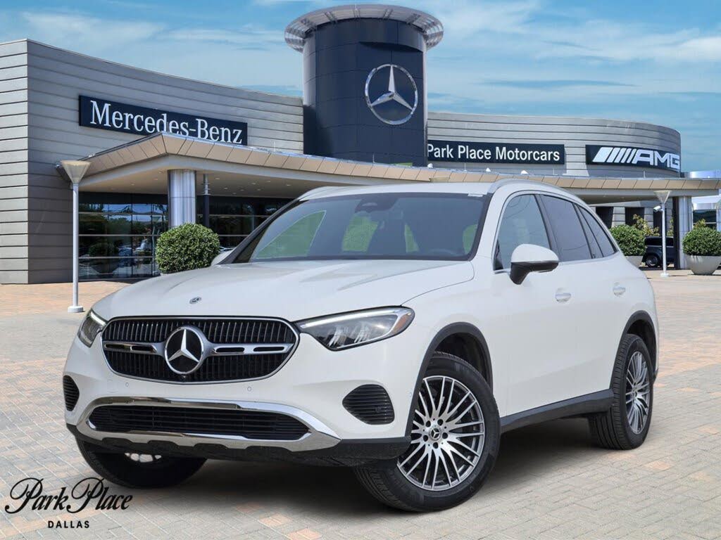 2025 Mercedes-Benz GLC 300 RWD