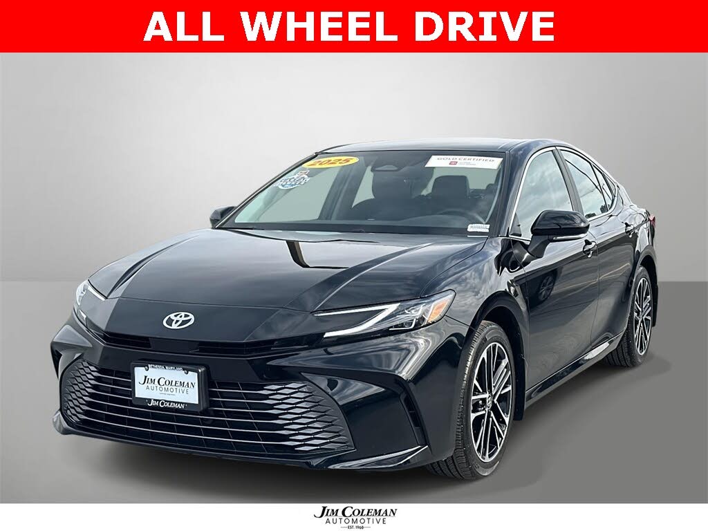 2025 Toyota Camry XLE AWD