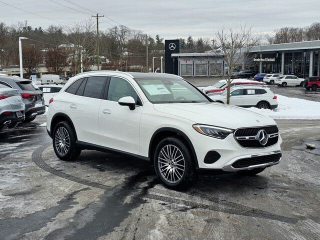 2026 Mercedes-Benz GLC 300 4MATIC