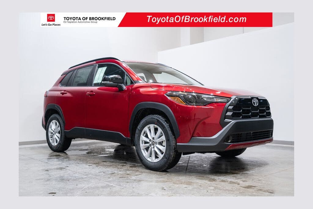 2026 Toyota Corolla Cross LE AWD