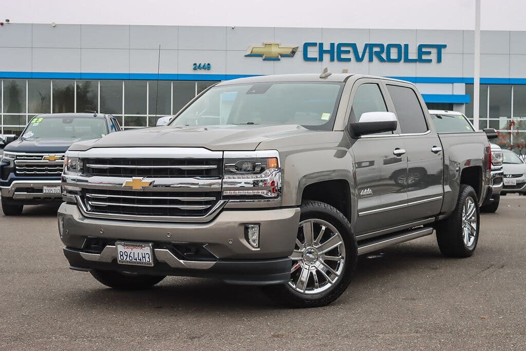 2017 Chevrolet Silverado 1500 High Country Crew Cab 4WD