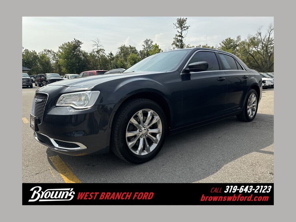 2018 Chrysler 300 Touring AWD