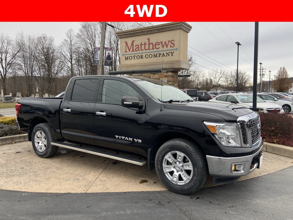 2018 Nissan Titan SV Crew Cab 4WD