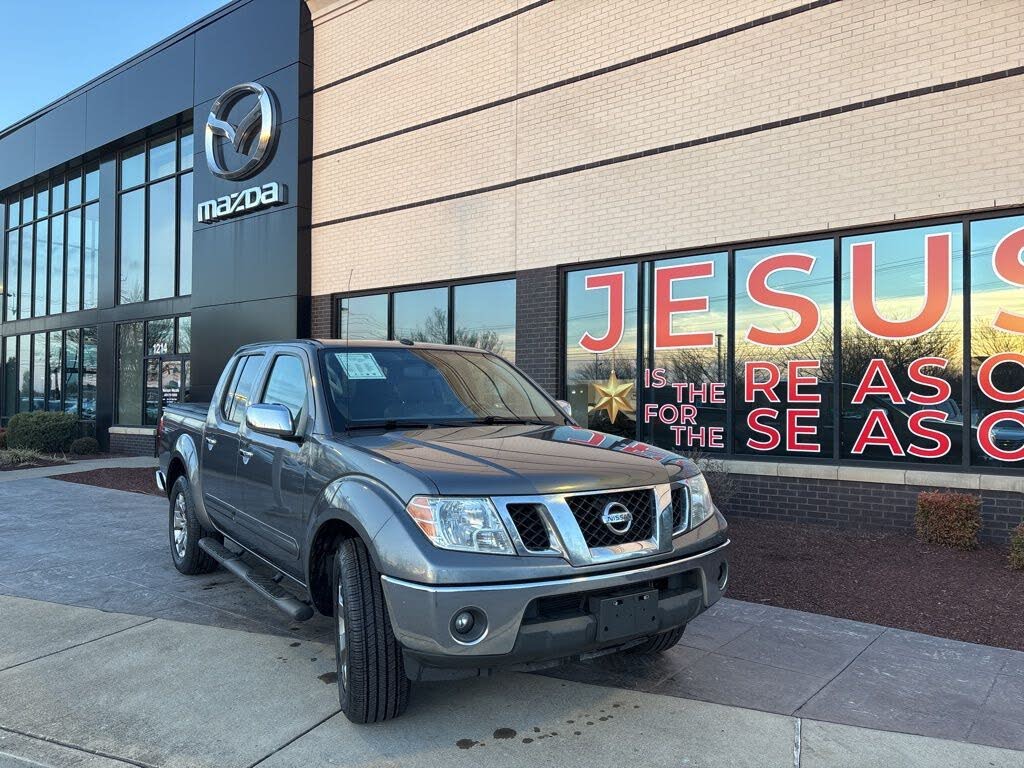 2019 Nissan Frontier SL Crew Cab RWD