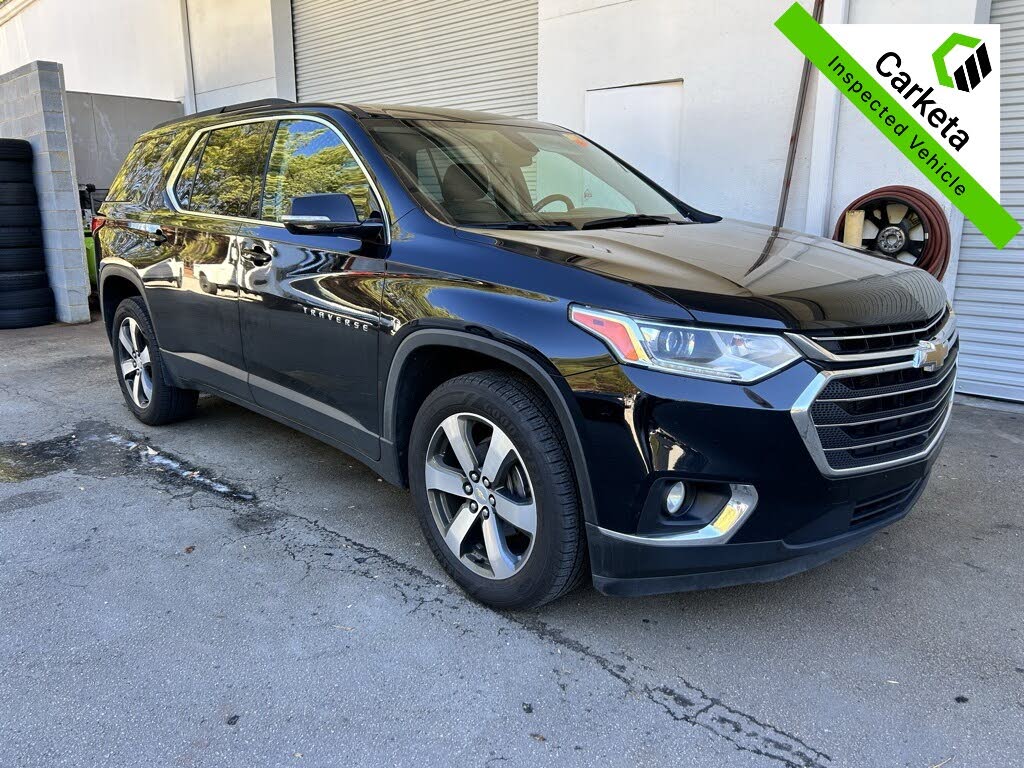 2020 Chevrolet Traverse LT Leather FWD