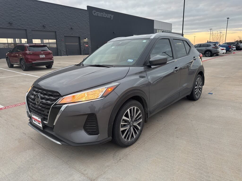 2021 Nissan Kicks SV FWD