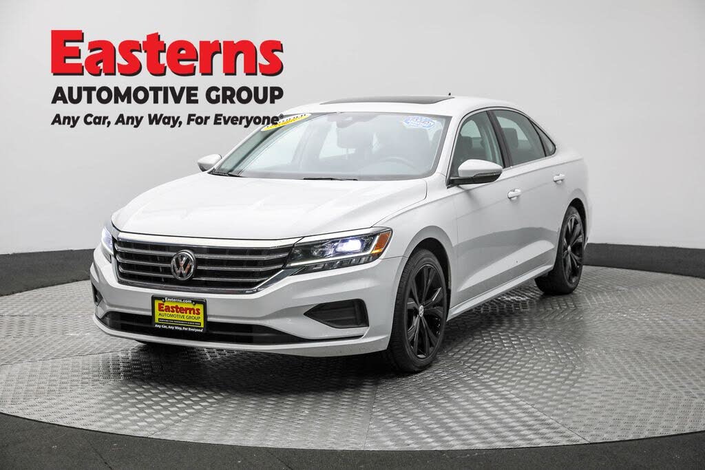 2022 Volkswagen Passat 2.0T SE FWD