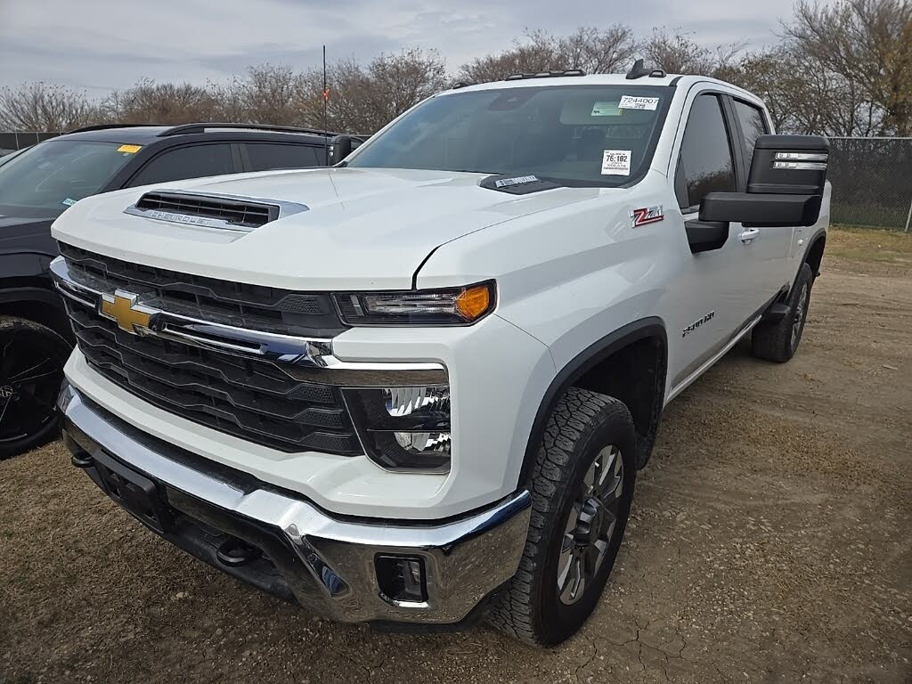 2024 Chevrolet Silverado 2500HD LT Crew Cab 4WD
