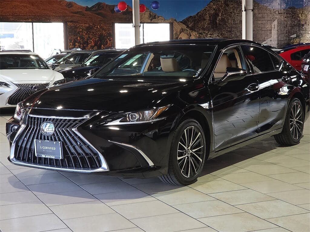 2024 Lexus ES 250 AWD