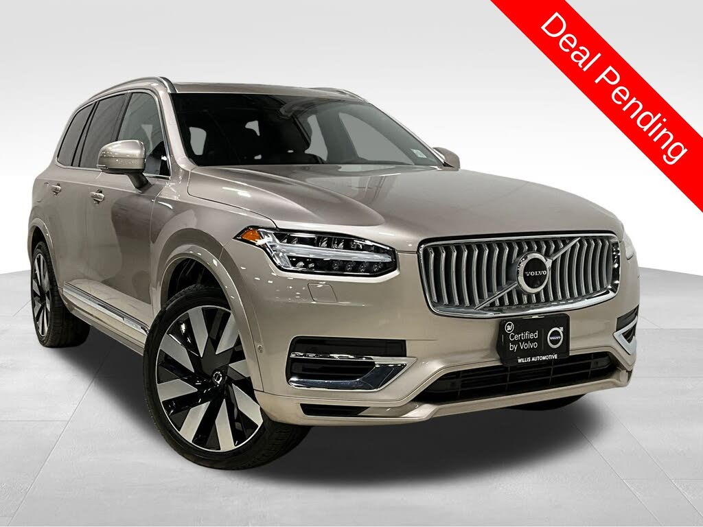 2024 Volvo XC90 Recharge T8 Ultimate Bright Theme 7-Passenger eAWD
