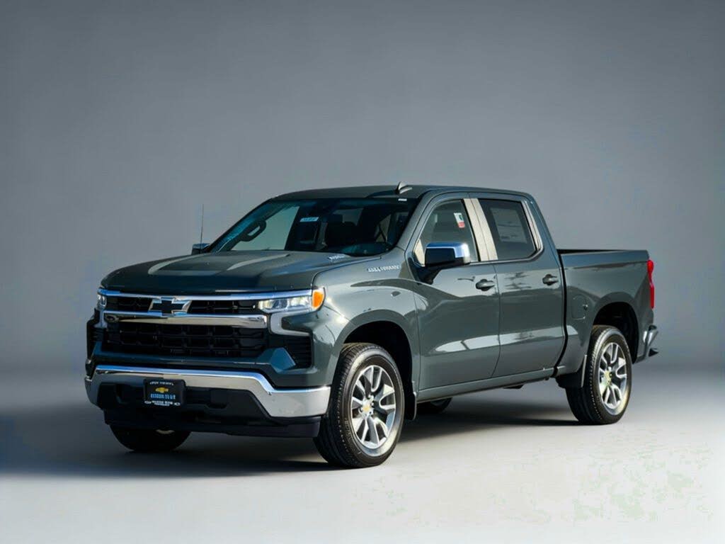 2026 Chevrolet Silverado 1500 LT Crew Cab RWD