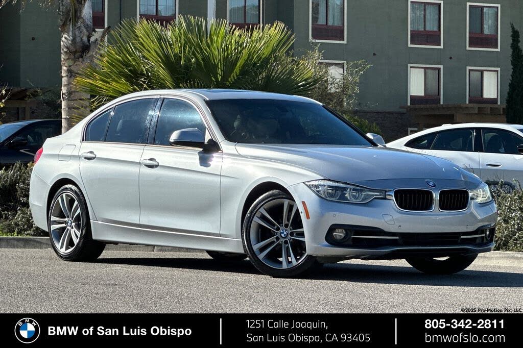 2016 BMW 3 Series 328i Sedan RWD