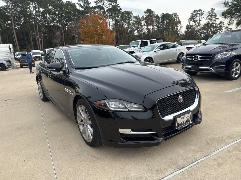 2016 Jaguar XJ-Series XJ R-Sport RWD