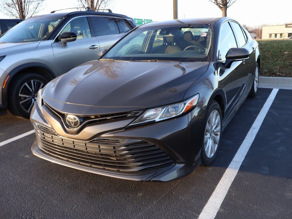 2018 Toyota Camry LE
