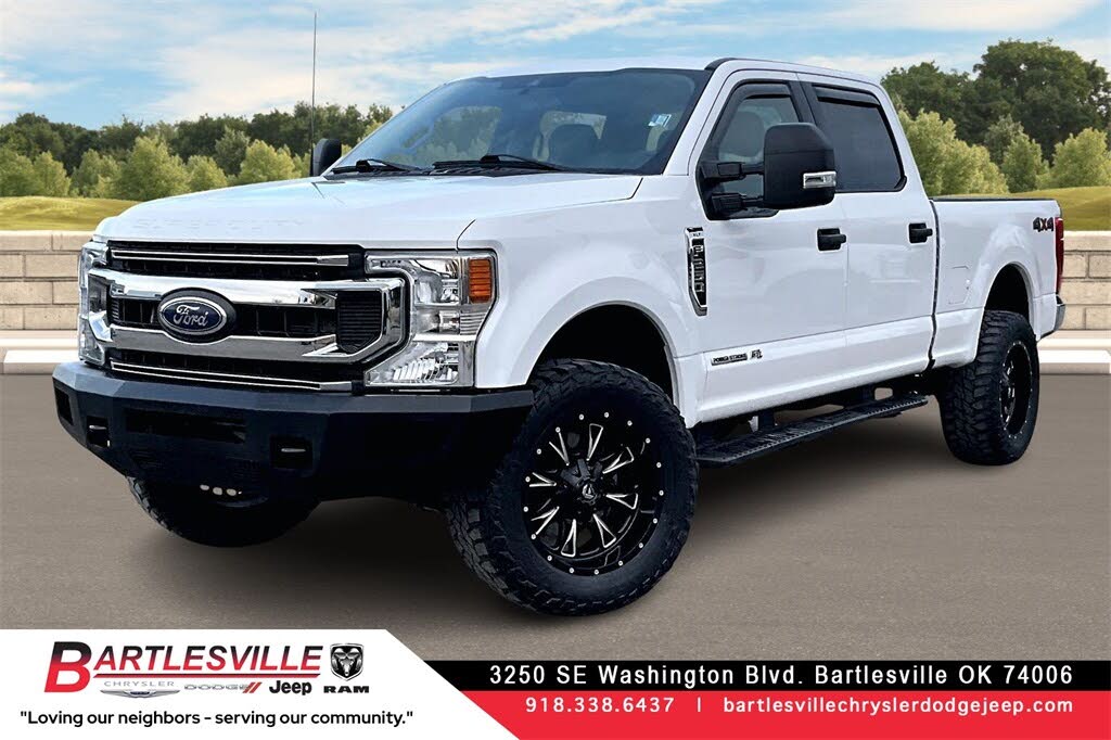 2022 Ford F-250 Super Duty XLT Crew Cab 4WD