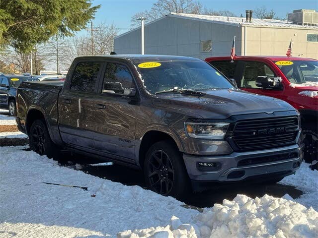 2022 RAM 1500 Laramie Crew Cab 4WD