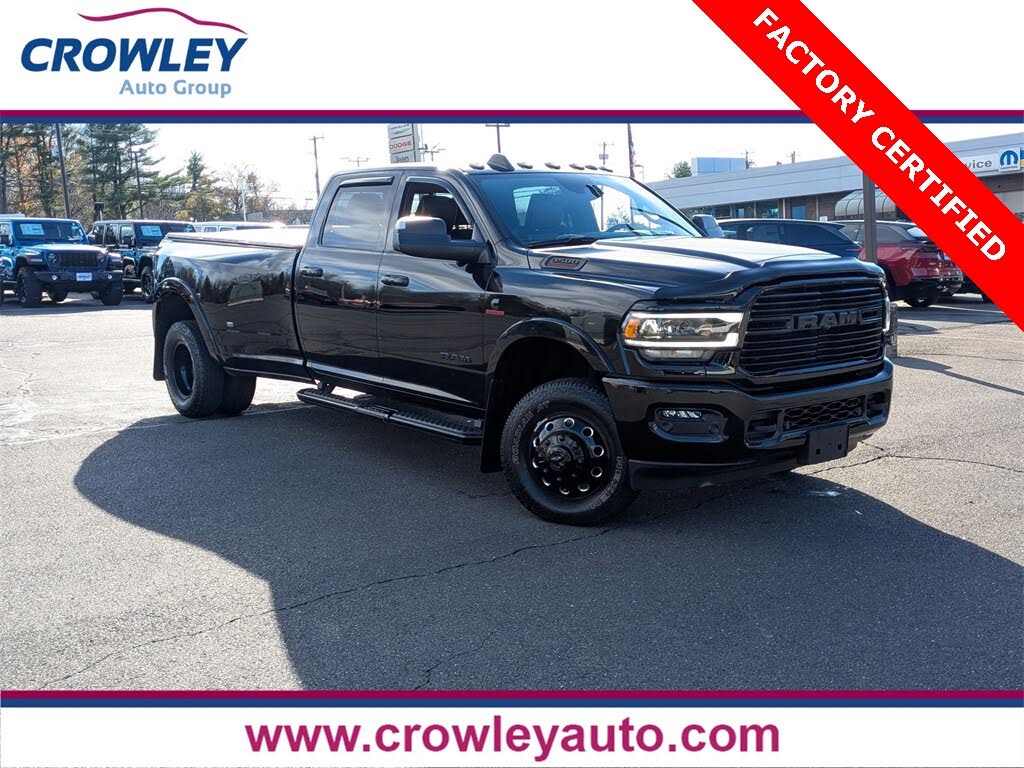 2022 RAM 3500 Laramie Crew Cab LB DRW 4WD