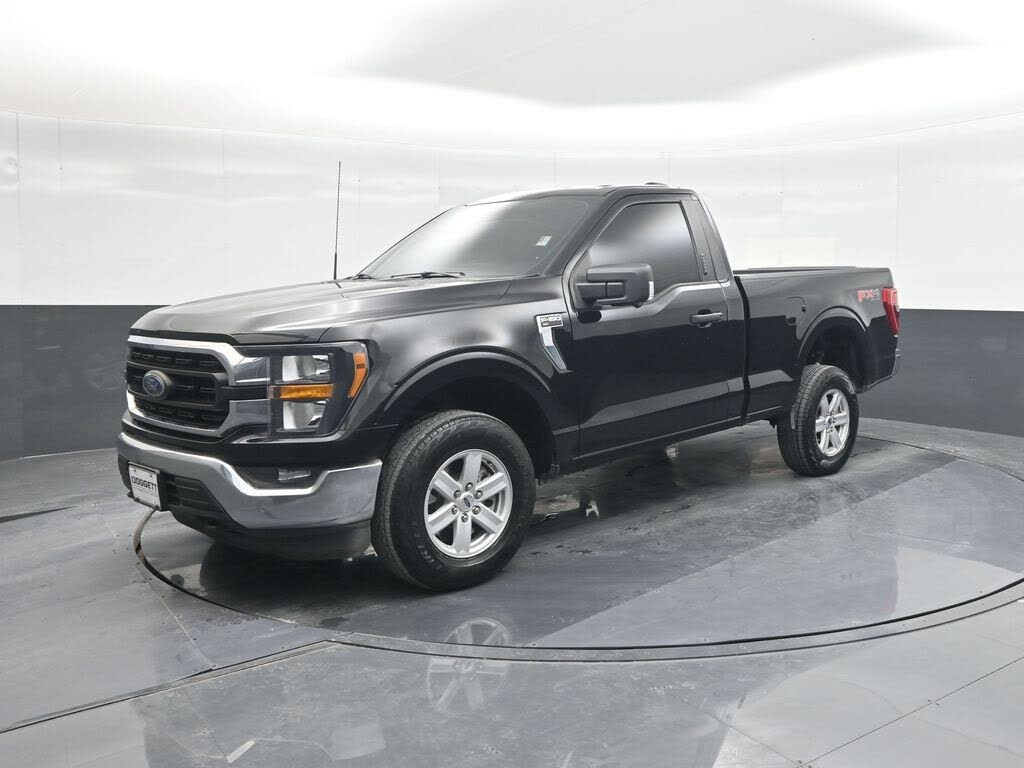 2023 Ford F-150 XLT Regular Cab 4WD