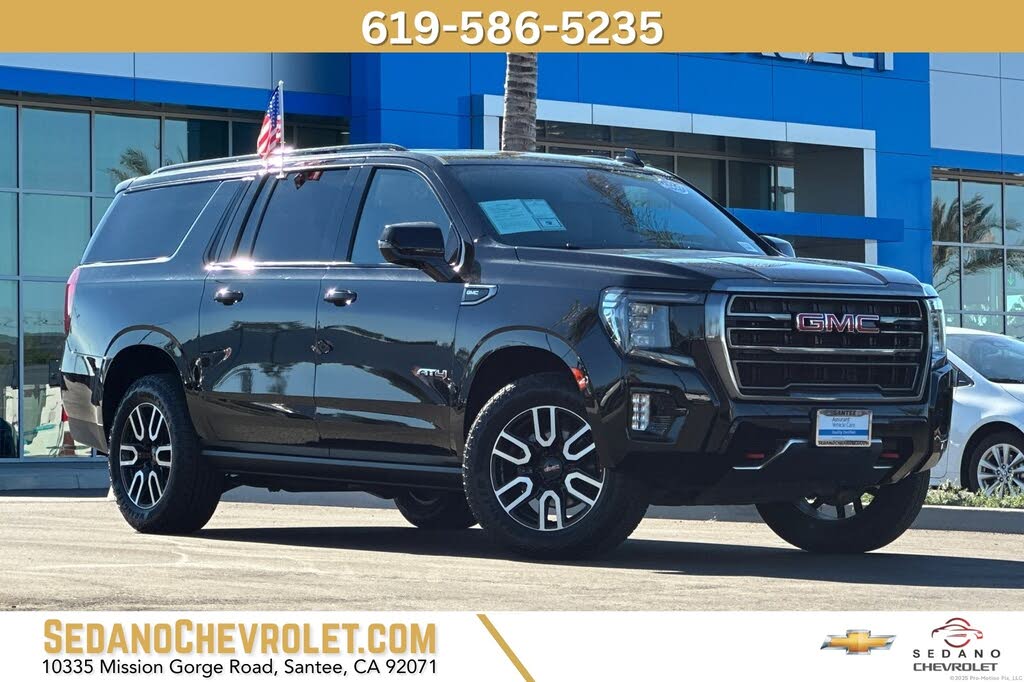2023 GMC Yukon XL AT4 4WD