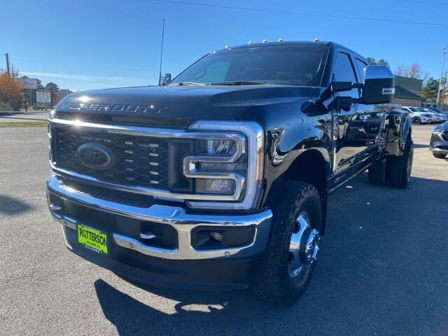 2024 Ford F-350 Super Duty Lariat Crew Cab LB DRW 4WD