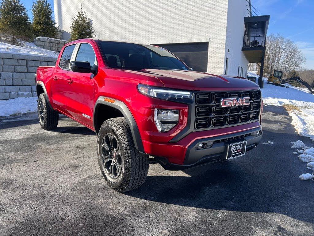 2024 GMC Canyon Elevation Crew Cab 4WD