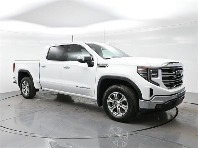 2024 GMC Sierra 1500 SLT Crew Cab RWD